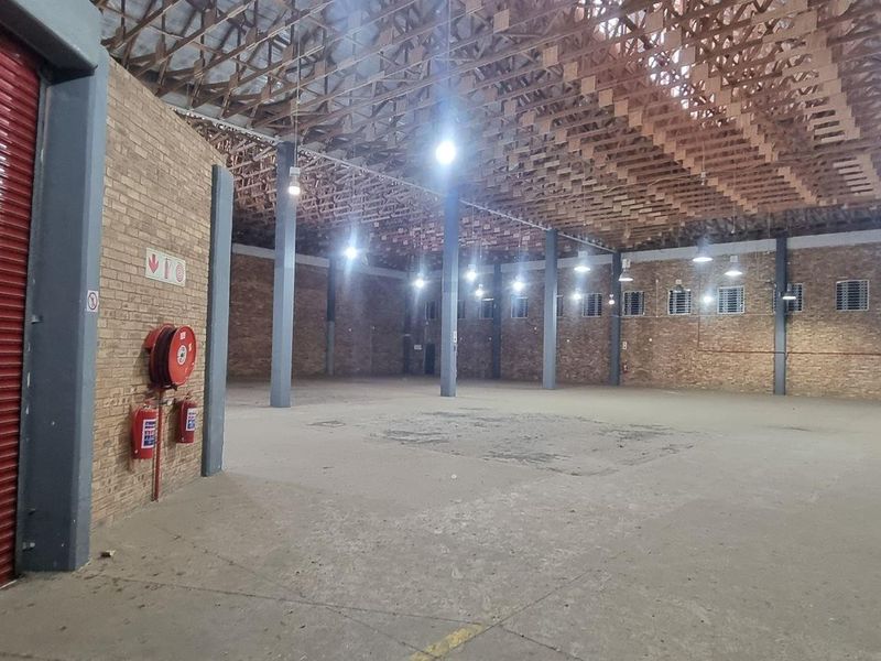 3 229m2 Waterfall Midrand Office/Warehouse Block To Let - Photo 7