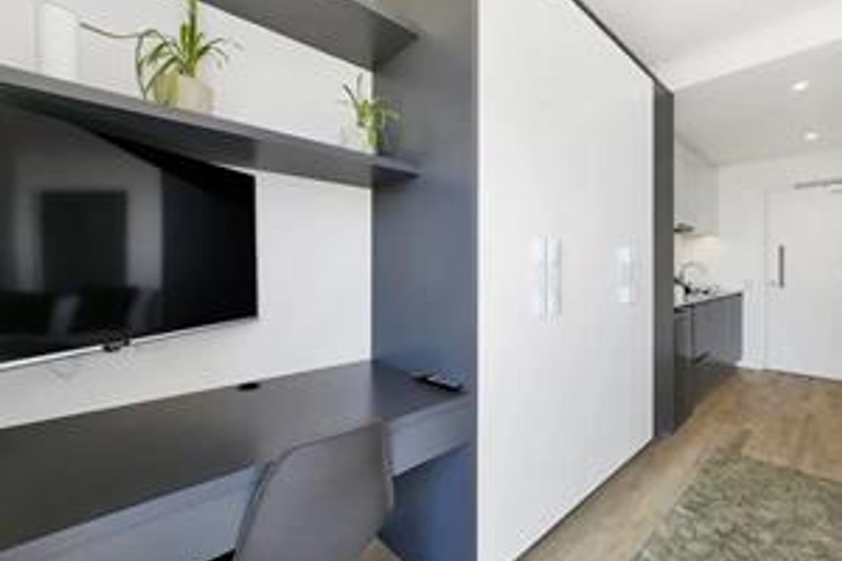 Studio Apartment with Iconic Mountain Views – For Sale | 1 on Albert, Woodstock, Cape Town - Photo 4