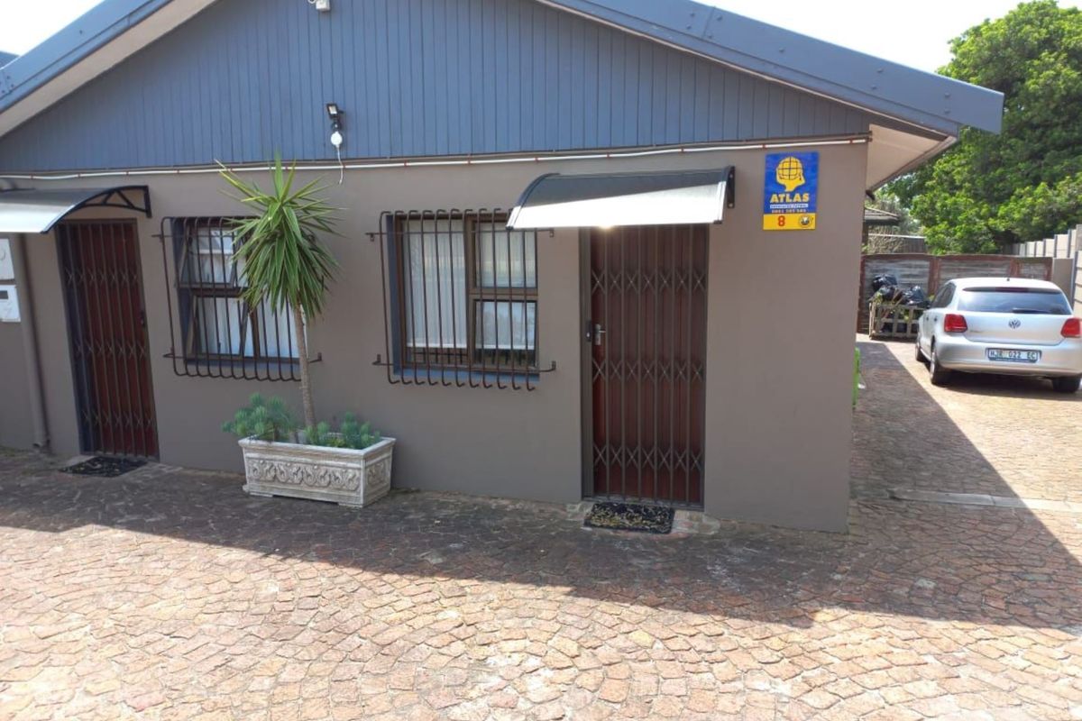 Female Student Accommodation - Summerstrand - Photo 2