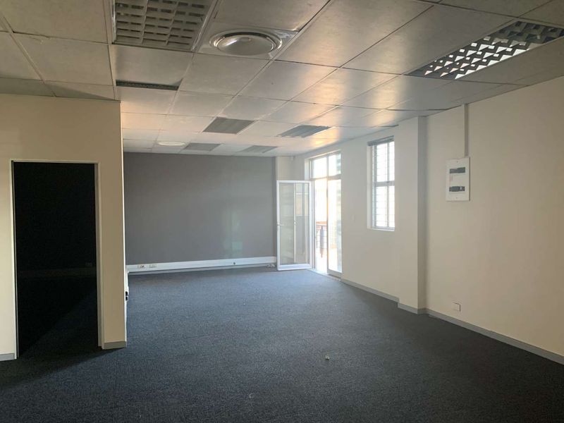 Modern Office Sanctuary on Koeberg Road - Photo 3