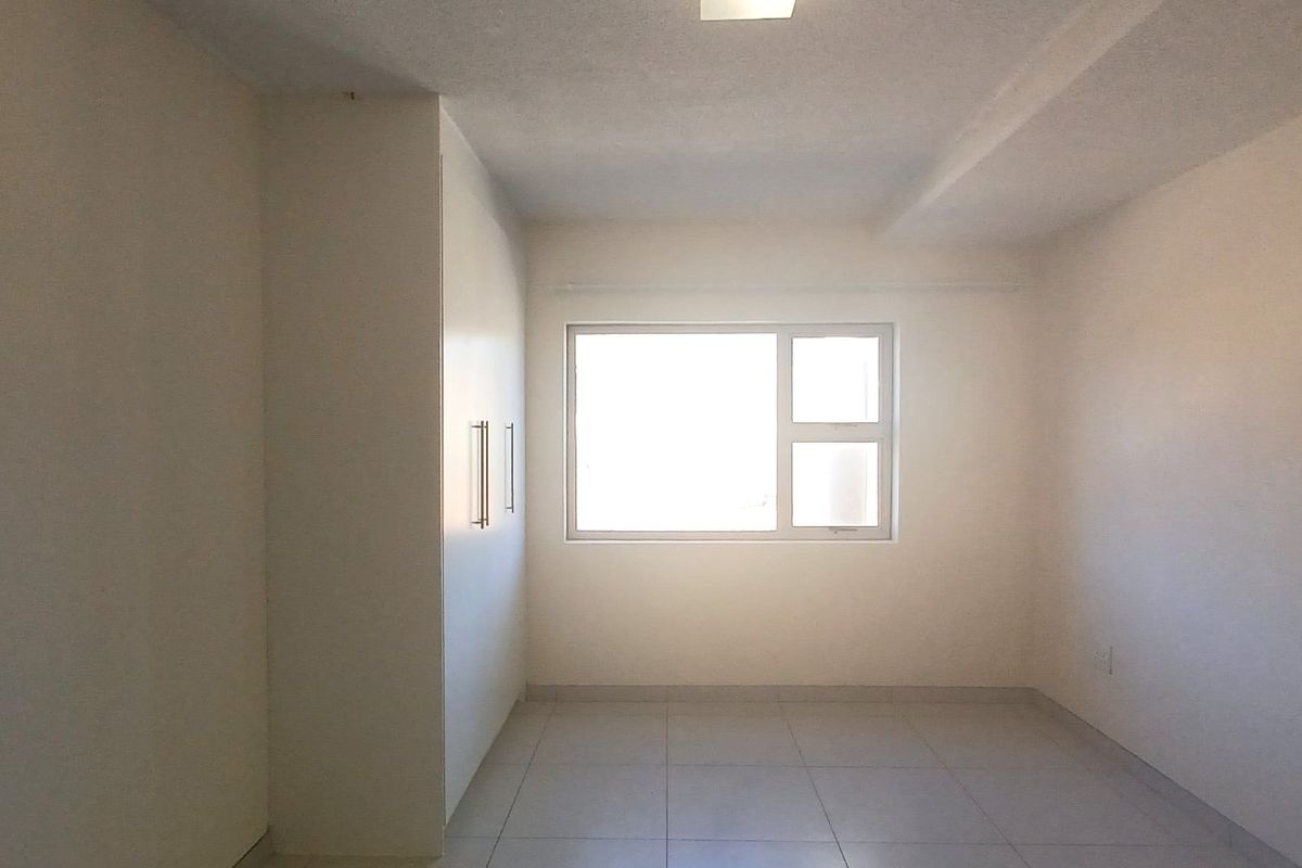 RETIREMENT VILLAGE - One Bedroom Apartment N$1 150 000million - Photo 5