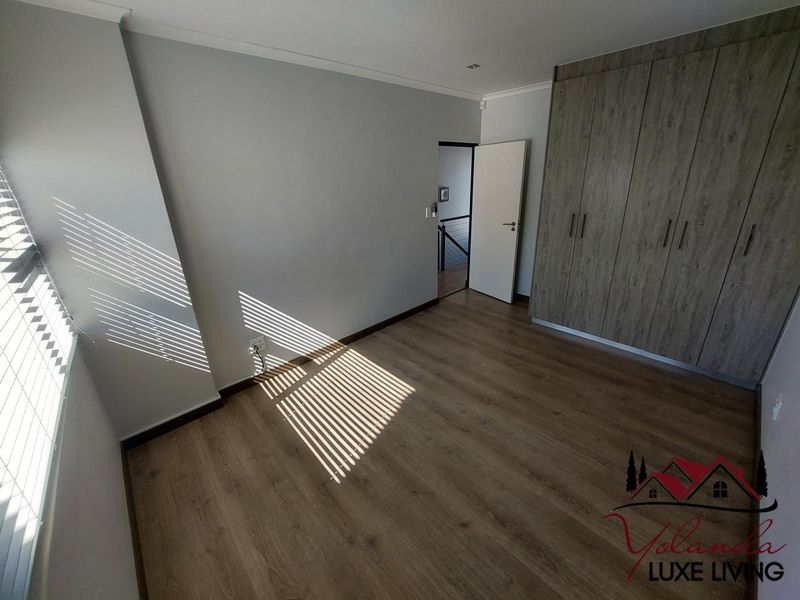 RARE FIND❗️GREAT INVESTMENT OPPORTUNITY❗️FINKENSTEIN VILLAGE. - Photo 6