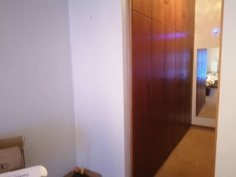 "Lots of house" for "little money" - Retire in Okahandja - Photo 8