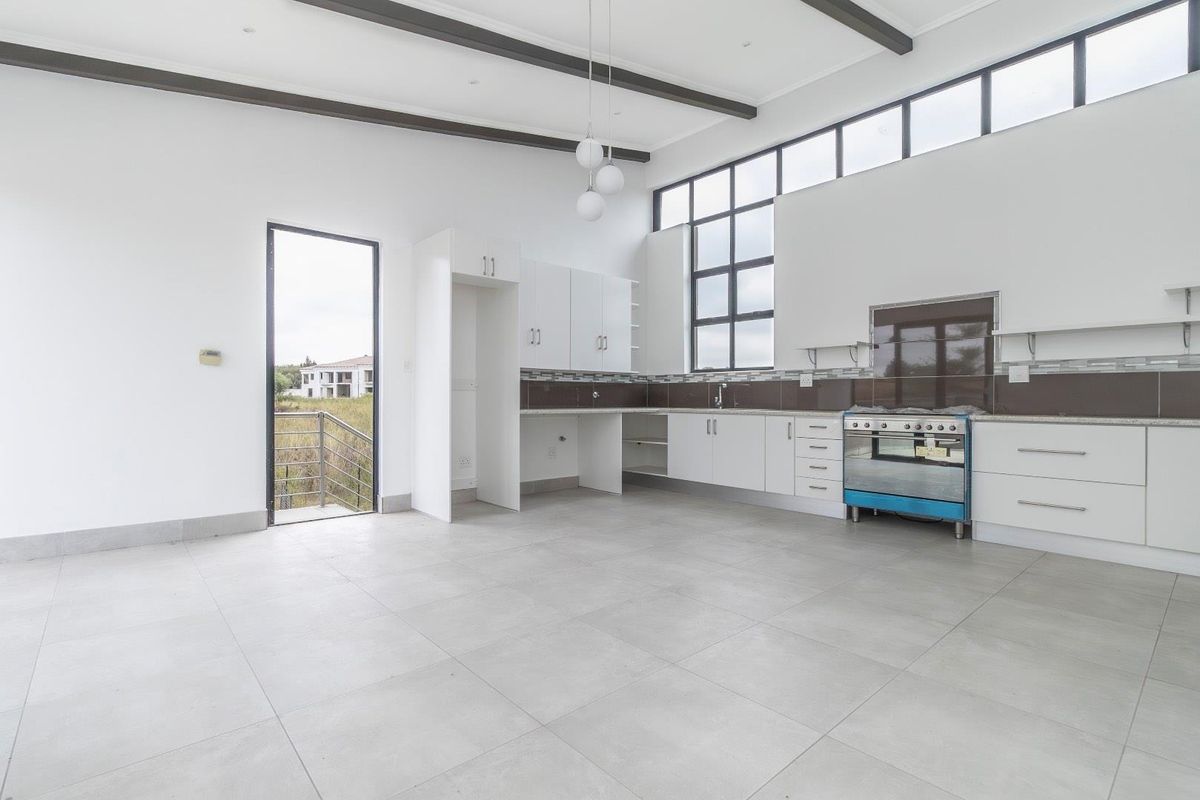 Create your dream home on 10 000sqm in Northview Country Estate - Photo 2