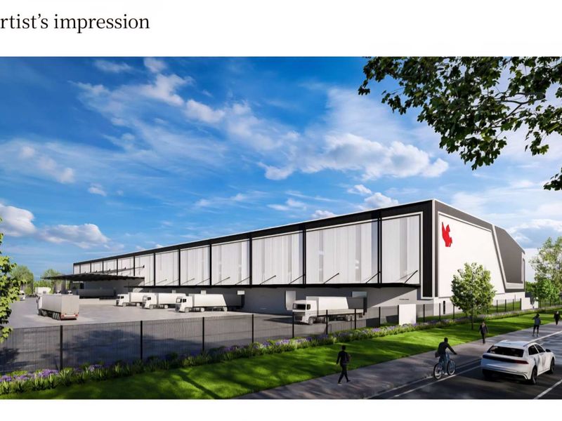 Site C | Logistics Warehouse To Let – 21,750m2 - Photo 1
