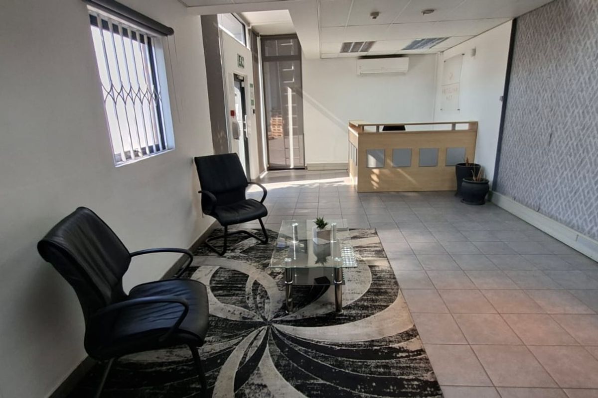 Prime 1,671m2 Warehouse To Let | Riverhorse Valley - Photo 5