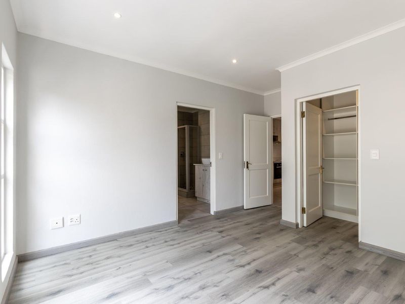 1 Bedroom Apartment / Flat for Sale in Dainfern - Photo 9