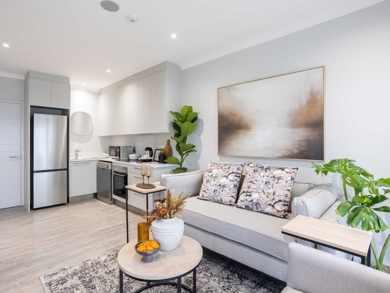 Retirement unit for over 65's - Val de Vie Evergreen Luxury Suites set in the heart of the safest estate in Africa - Photo 2