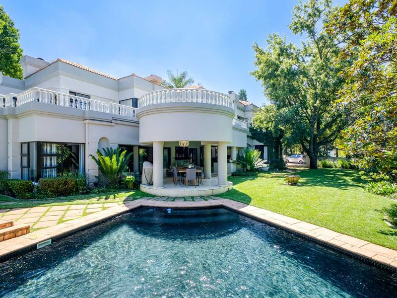 6 Bedroom House for Sale in Dainfern Golf Estate - Photo 2