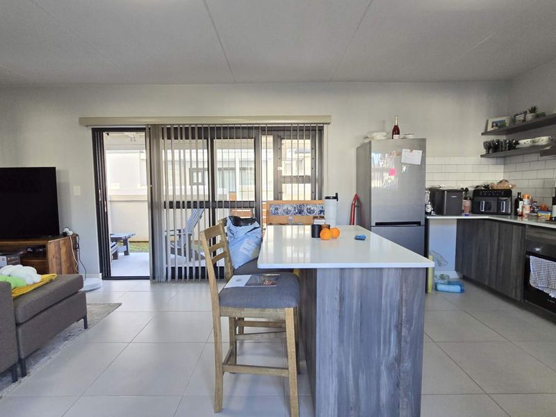 Ground Floor Apartment in Hartland Villas - Photo 9