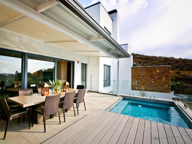 Luxurious, Fully Furnished Penthouse Villa In Safe And Secure Complex - Photo 2