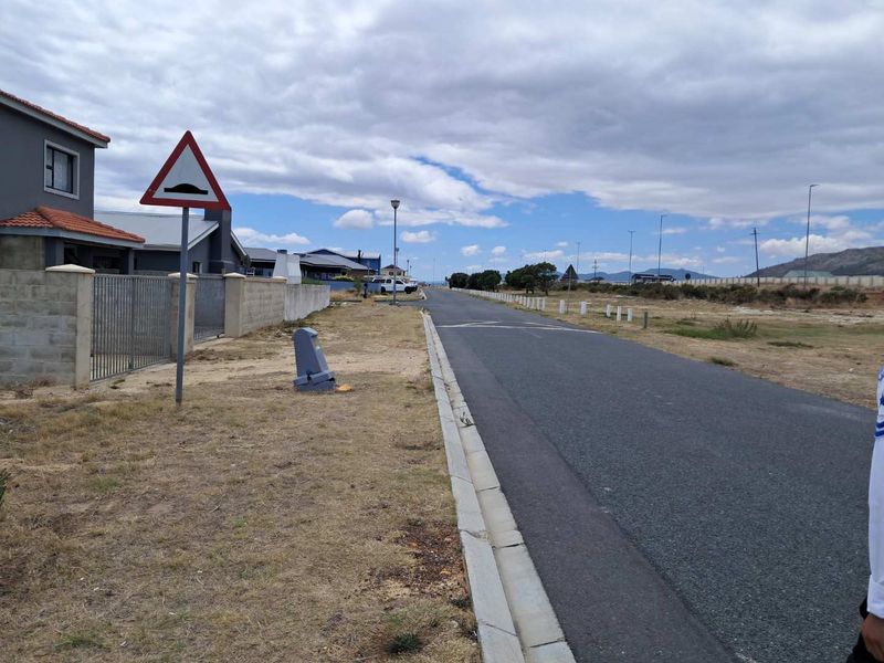 COASTAL LIFESTYLE - Photo 4