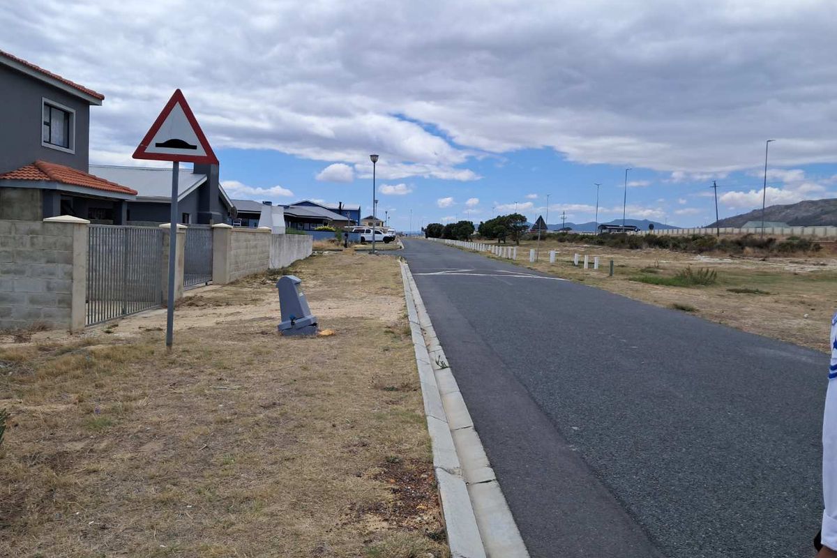 COASTAL LIFESTYLE - Photo 4