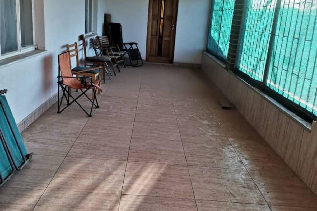 FOR SALE - 7.4HA SMALLHOLDING WITH MAIN HOUSE, MULTIPLE FLATS - USAKOS - Photo 4