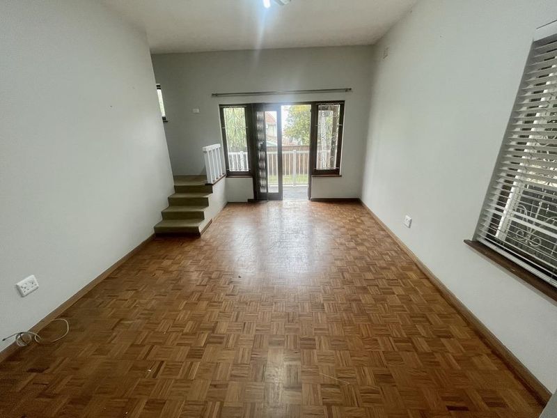 Hendra - 2-Bedroom Duplex Flatlet to Let – Central Durban North - Photo 5