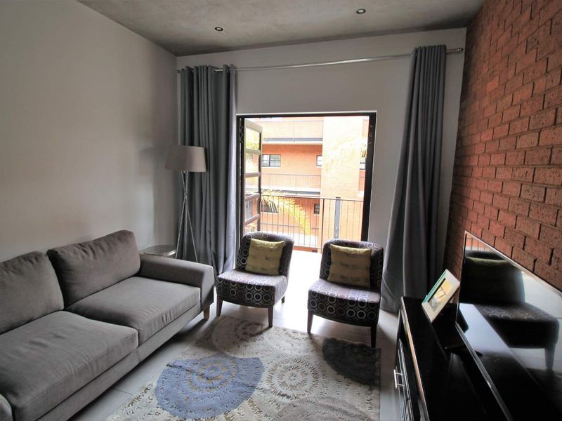 Stunning Fully Furnished One Bedroom Apartment in Melrose - Photo 10