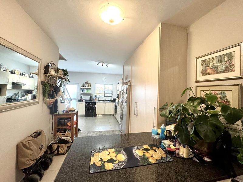 3 Bedroom Townhouse For Sale in Elisenheim - Photo 5