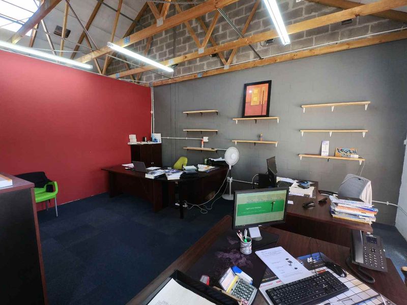 Light Industrial Unit for Sale – Milnerton- Near Century City - Photo 6