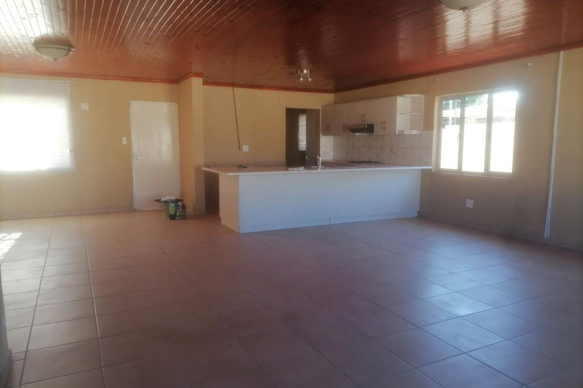 Ondangwa - Oluno Perfect Family Home For Sale - Photo 4
