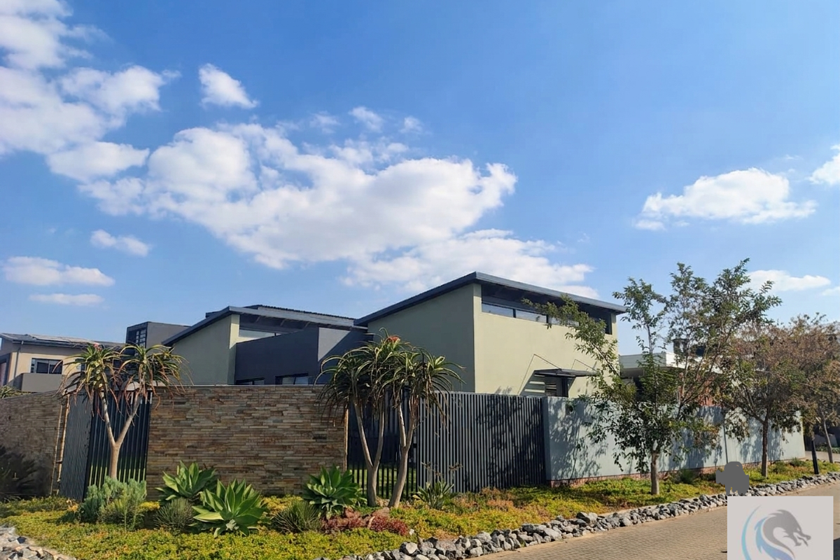Modern Estate House for Rent in Glen Marais Kempton Park - Photo 2