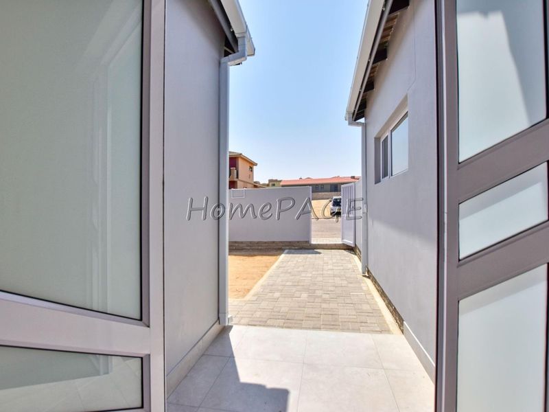 Ext 9, Swakopmund:  New 3 Bedr Home with 2 Bedr Flat is for Sale - Photo 3