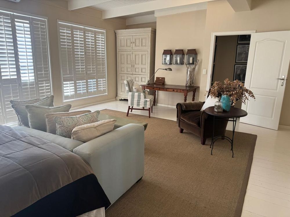 Main bedroom 
