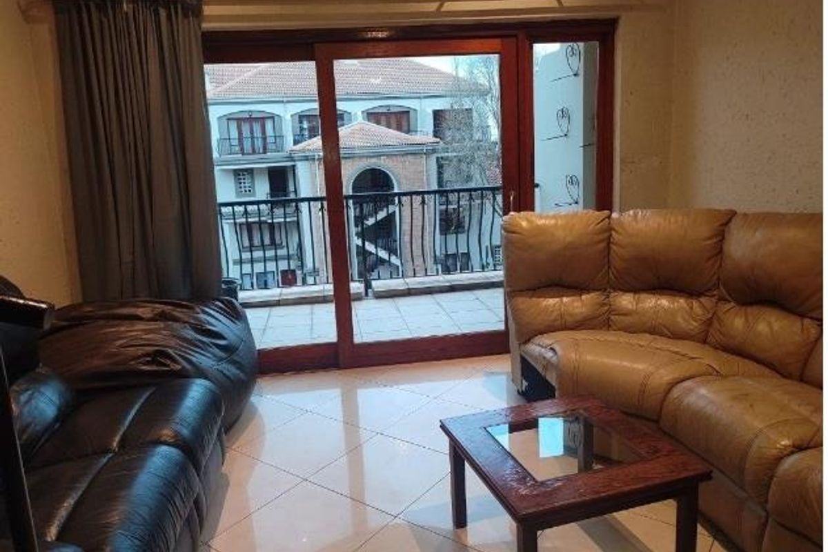 Top floor Duplex apartment - Photo 3