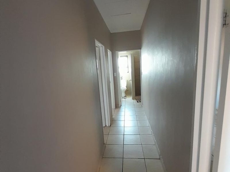 🏡 Exquisite 3 Bedroom Duplex For Sale - Photo 7