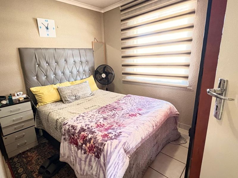 CHARMING 3 BED IN LEOPARD'S REST ESTATE - Photo 9