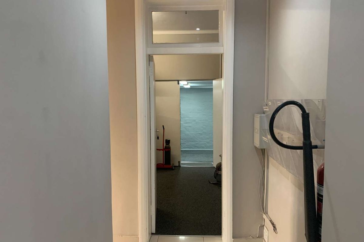 Convenient Ground Floor Offices with Secure Garages & Storage - Photo 3