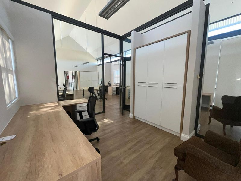 🏢 FOR RENT | WINDHOEK WEST CBD – N$ 70,000/MONTH- - Photo 2