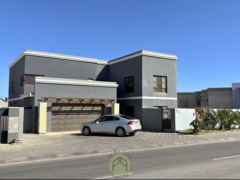 4 Bedroom Double-Storey House FOR SALE in Mile 4 Ext. 1, Swakopmund - Photo 1