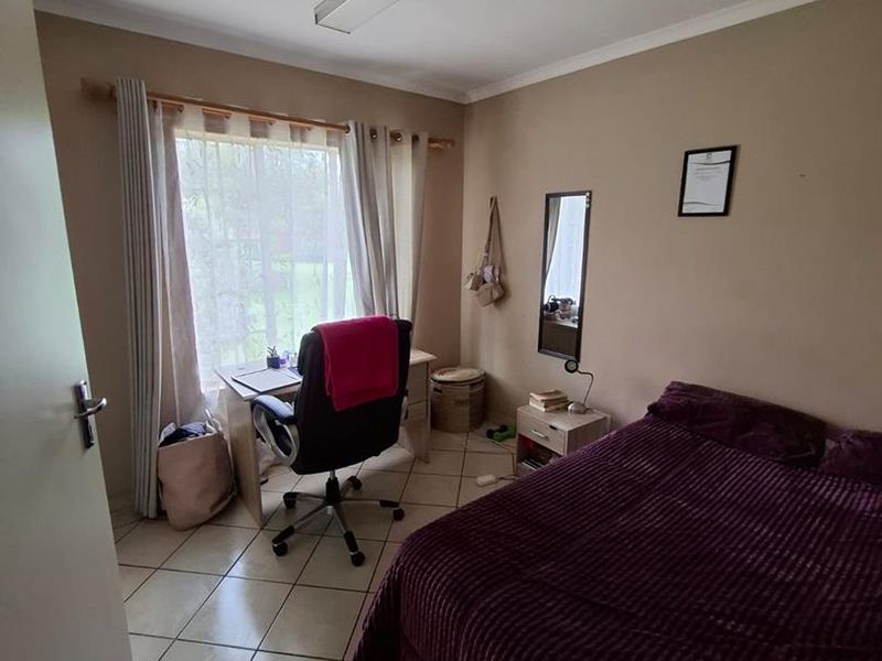 Lovely 2 bedroom unit in Faerie Glen - Photo 4