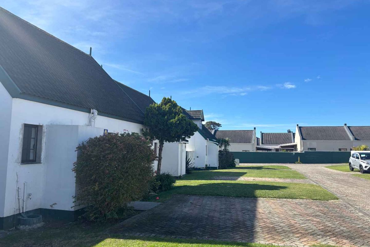 North Riding Estate Townhouse - Photo 4