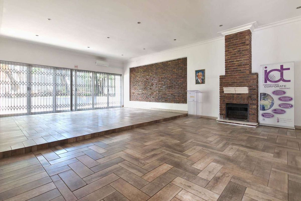 Prime Commercial Space For Your New Head Office in Perfect Location Close To Melrose Arch - Photo 3