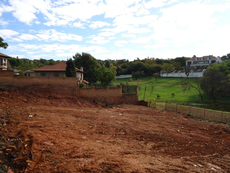 Two stands adjacent to each other for sale in Waterkloof Ridge - Photo 2