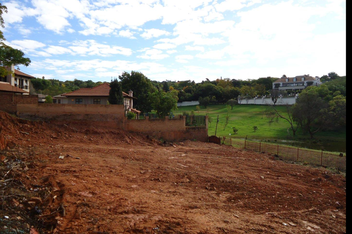 Two stands adjacent to each other for sale in Waterkloof Ridge - Photo 2
