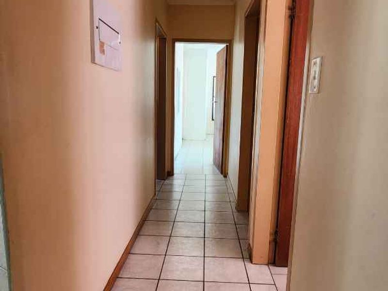 3 Bedroom House To Rent in Ninapark - Photo 6