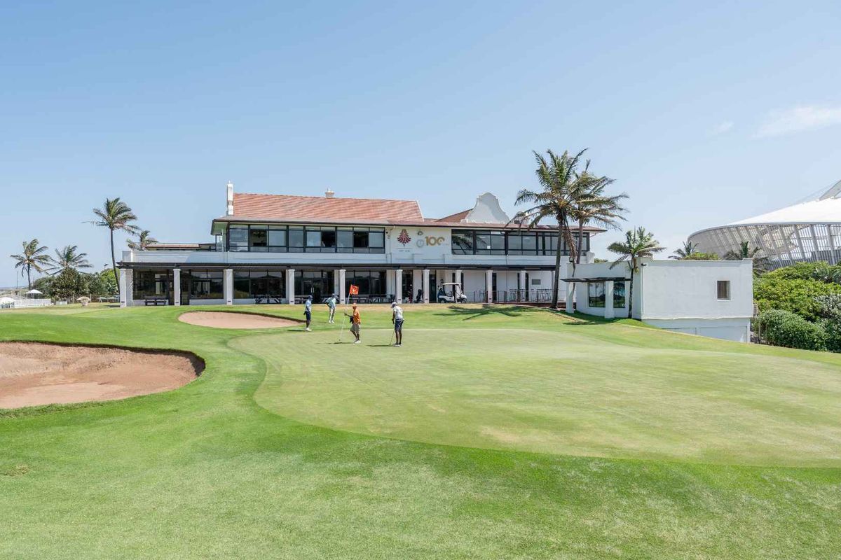 Fully serviced private office space for you and your team in Regus Country Club - Photo 2