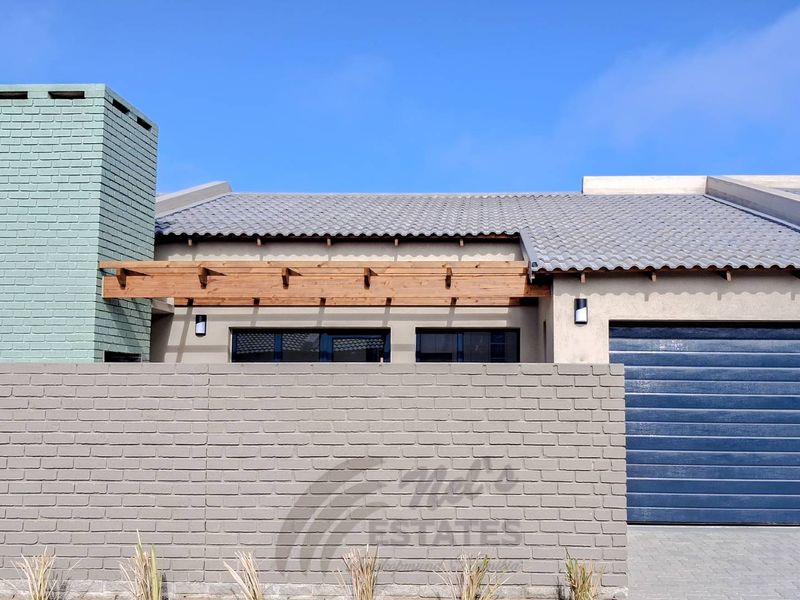 New Townhouse For Sale in Extension 15, Swakopmund - Photo 2