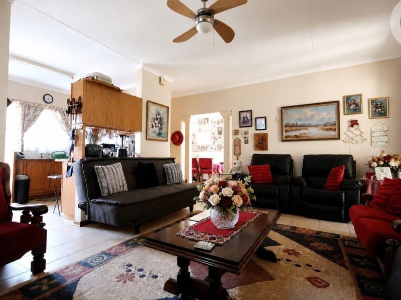 Charming Corner Unit in Renaissance Retirement Village – Bela-Bela - Photo 4