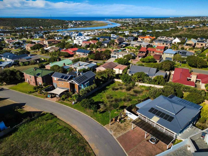 Prime vacant stand for sale in Stilbaai-Wes. - Photo 3