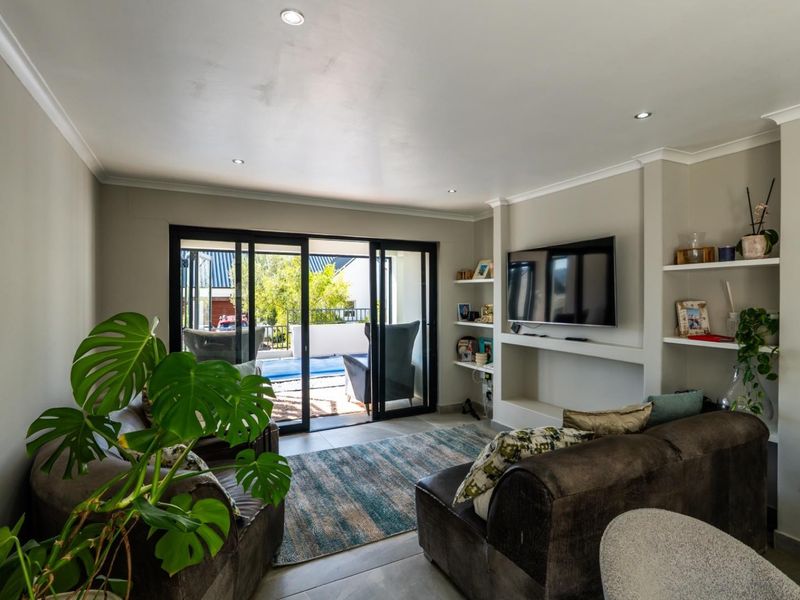4 Bedroom house to rent - Photo 2