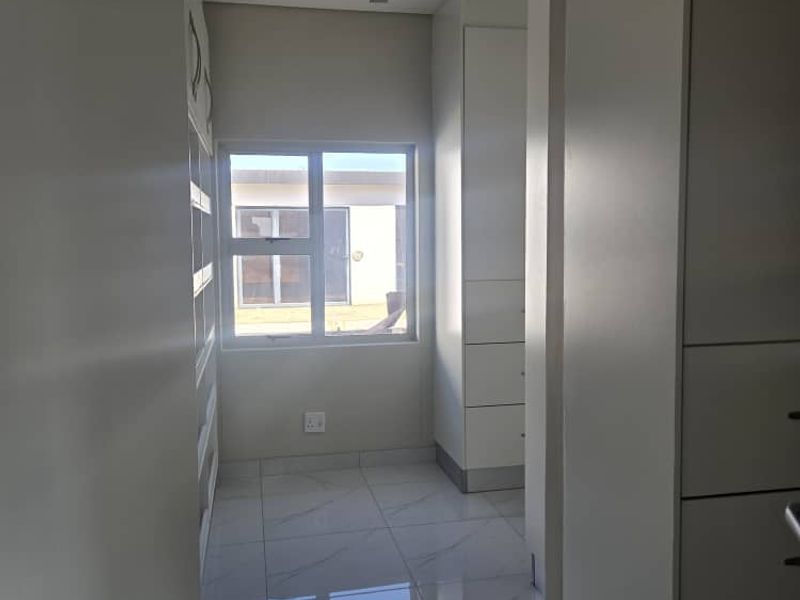 Luxury House for sale in Academia Ext 1 - Photo 7