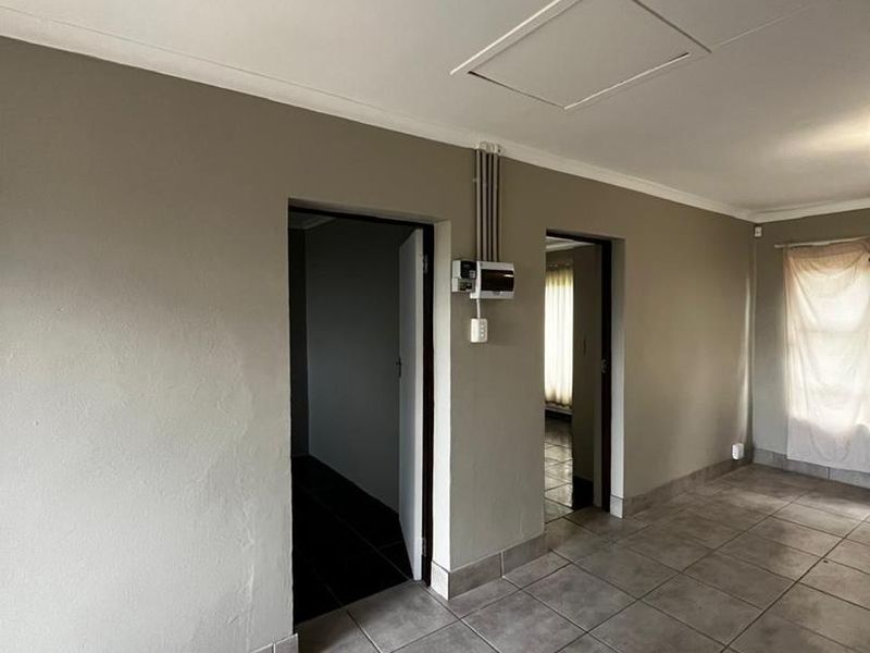 Immaculate 1 Bedroom in Sherwood - Photo 7