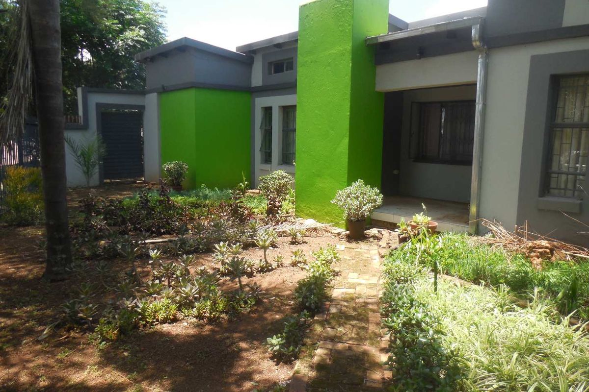 4 BED HOUSE TO RENT SILVERTON - Photo 2