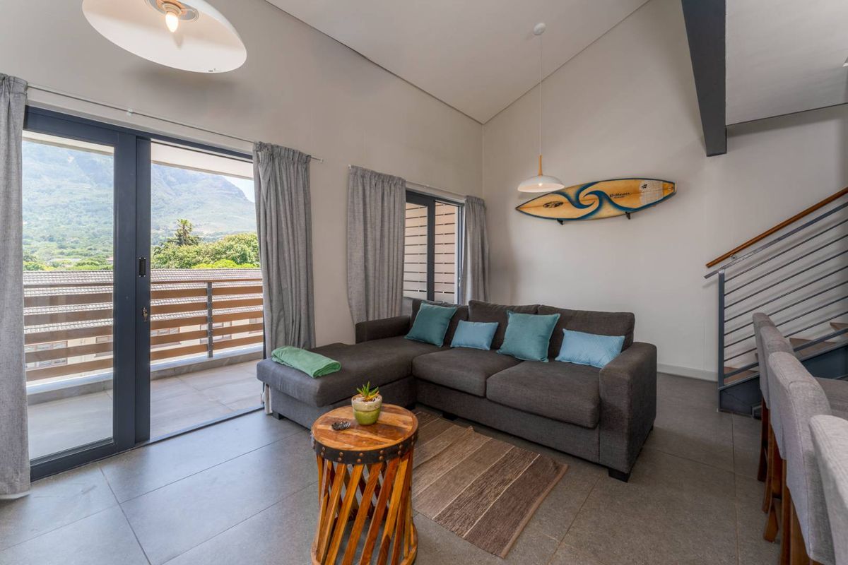 Modern 2-Bedroom Apartment with Mountain Views | The Chesterfield - Photo 2