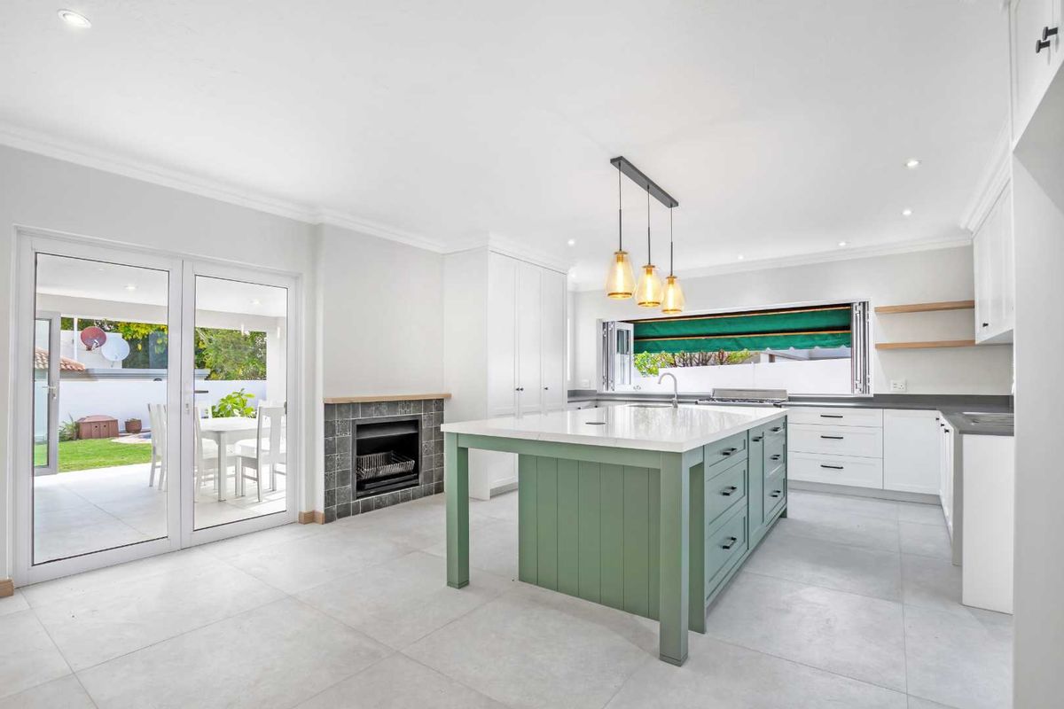 3 BEDROOM 2 BATHROOM HOUSE FOR SALE IN DAINFERN RIDGE - Photo 2