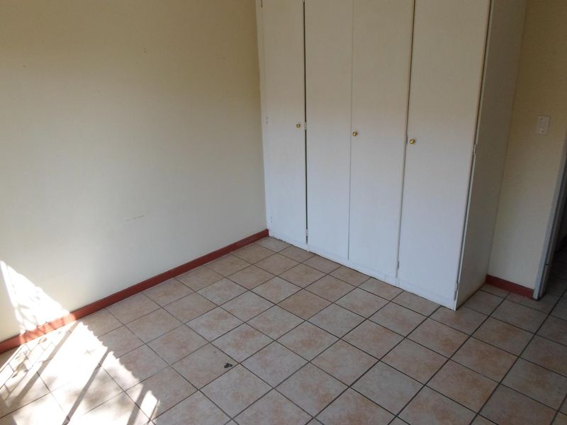 2 BEDROOM UNIT TO RENT IN DOORNPOORT - Photo 8