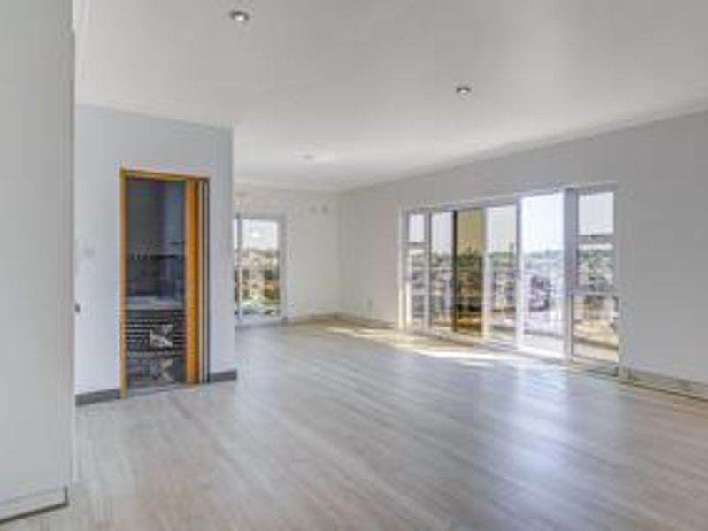 Dual Living In The Elegant Suburb of Bassonia - Photo 10